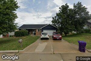 3044 Geneva Dr, Manhattan, KS 66502