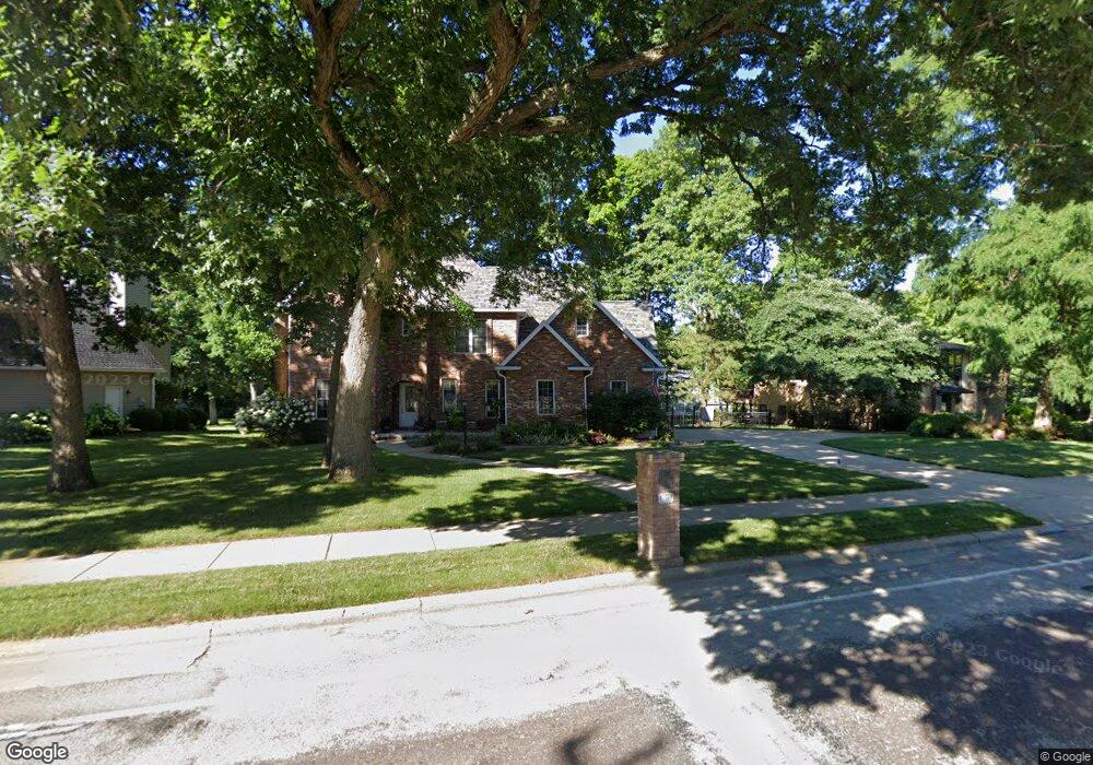 5505 N Prospect Rd, Peoria Heights, IL 61616 - photo 1