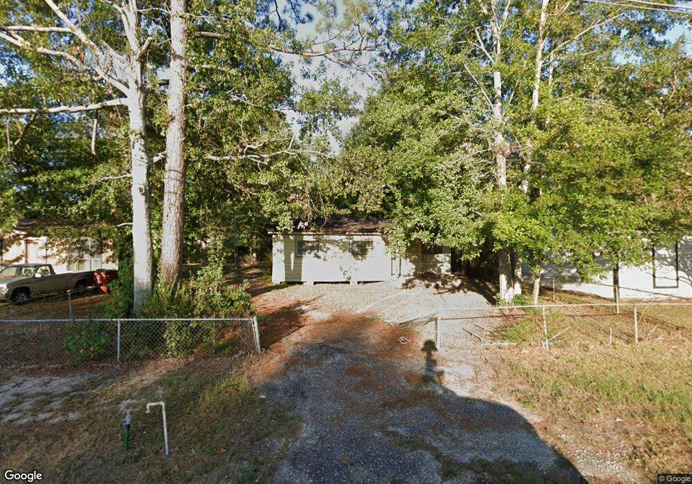 722 S Beech St, Picayune, MS 39466 - photo 1