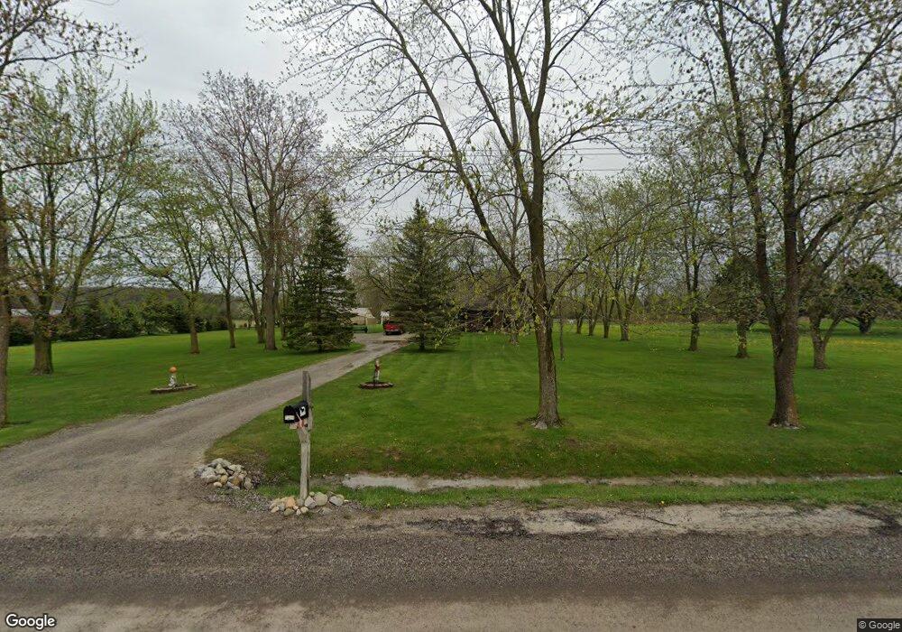 7415 S Elms Rd, Swartz Creek, MI 48473 - photo 1