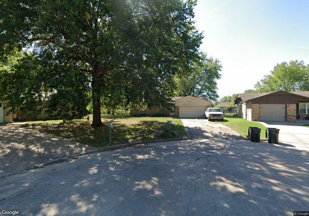 835 Mingo Ct, Claremore, OK 74017 - photo 1