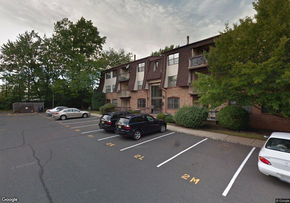 205 Green Hollow Dr, Iselin, NJ 08830 - photo 1