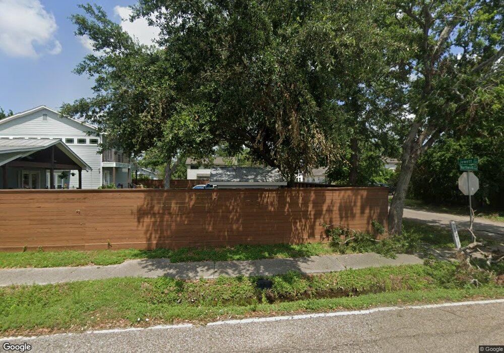 902 Northwood St, Houston, TX 77009 - photo 1
