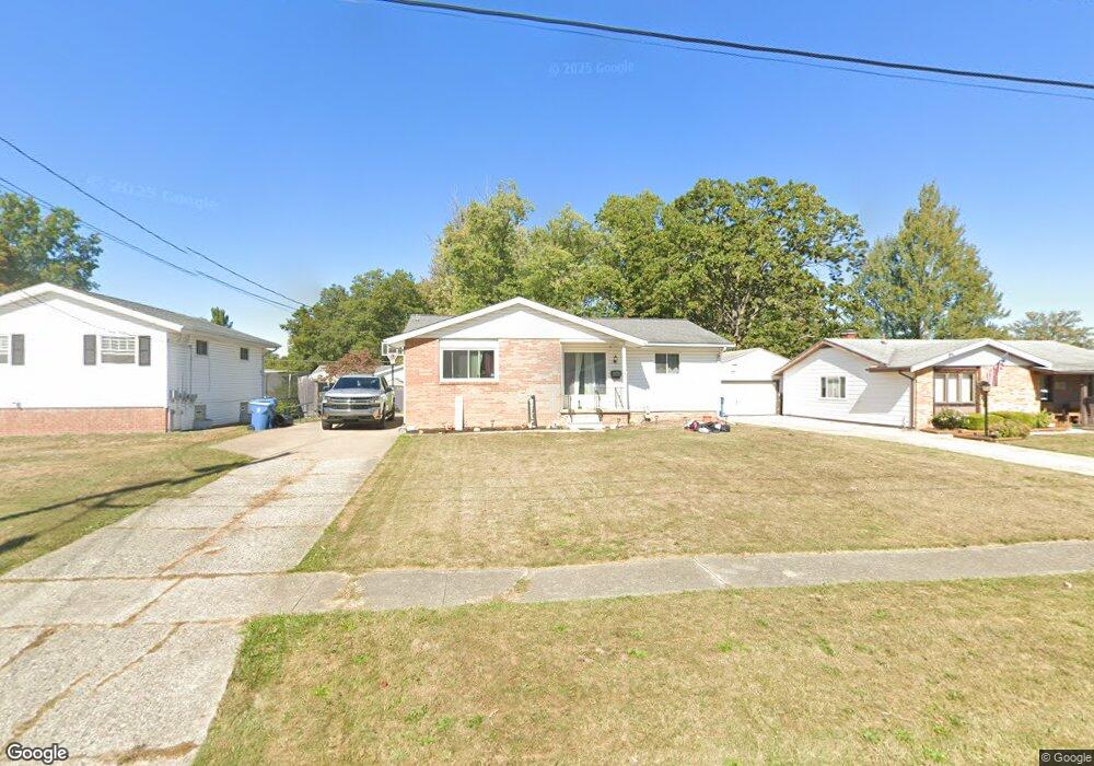 2117 E 39th St, Lorain, OH 44055 - photo 1