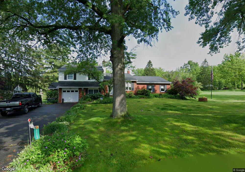 2113 Old Barn Rd, East Greenville, PA 18041 - photo 1