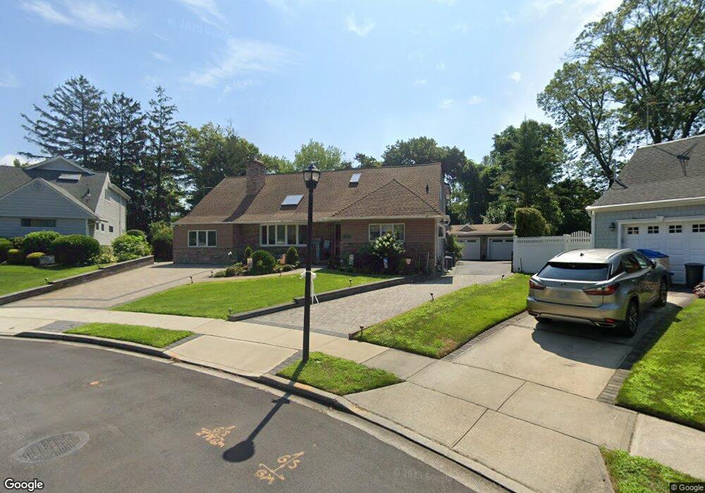 2188 Seneca Dr S, Merrick, NY 11566 - photo 1