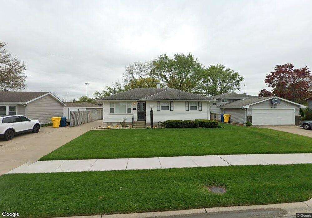 939 W Pine Place, Griffith, IN 46319 - photo 1