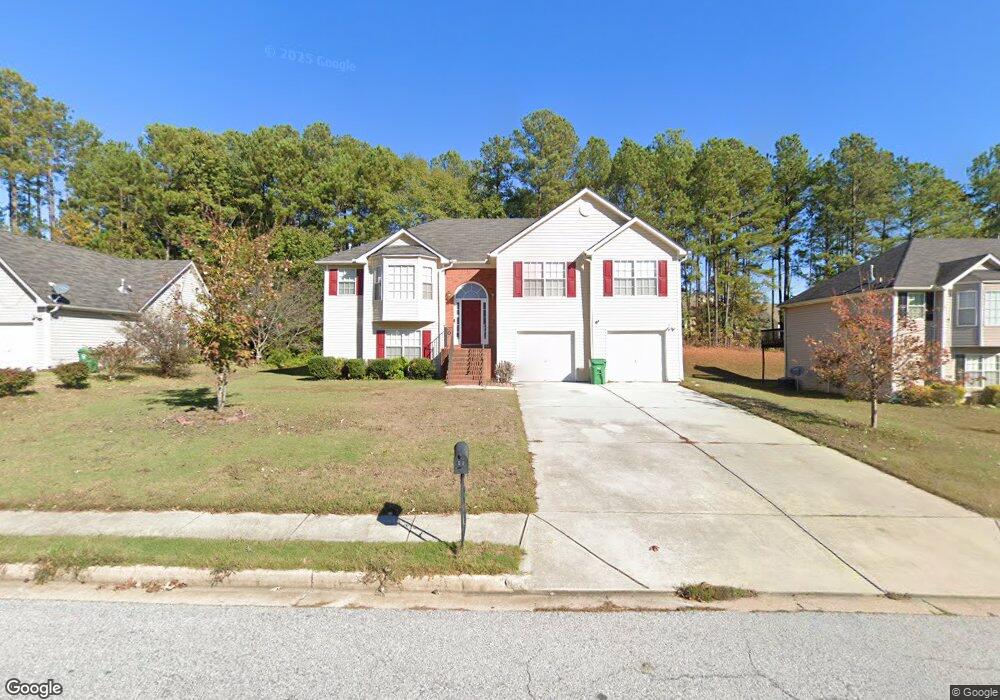 7648 Pond View Ln, Lithonia, GA 30058 - photo 1