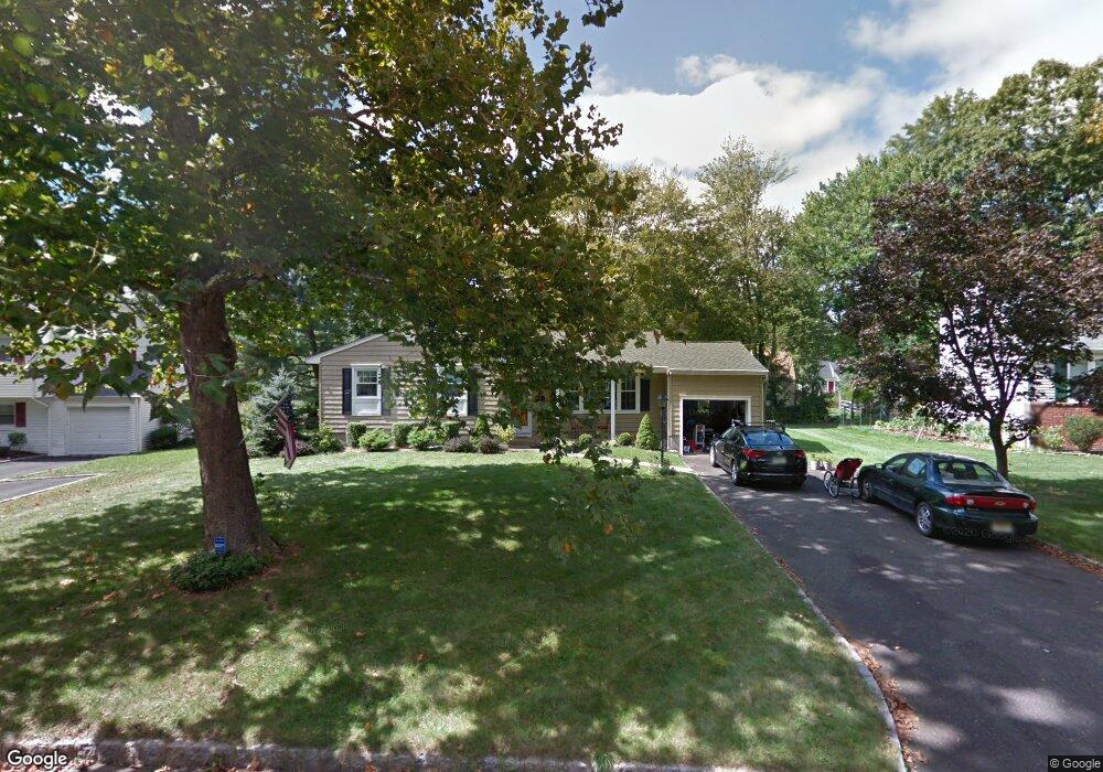 11 Badgley Dr, New Providence, NJ 07974 - photo 1