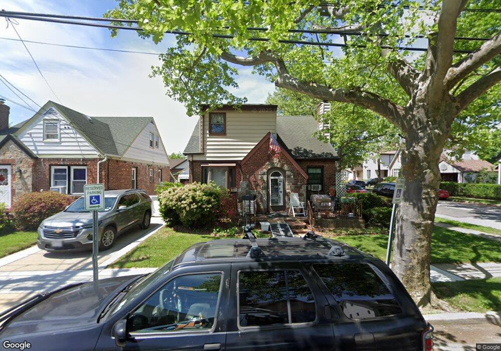 64 Hoffman St, Franklin Square, NY 11010 - photo 1