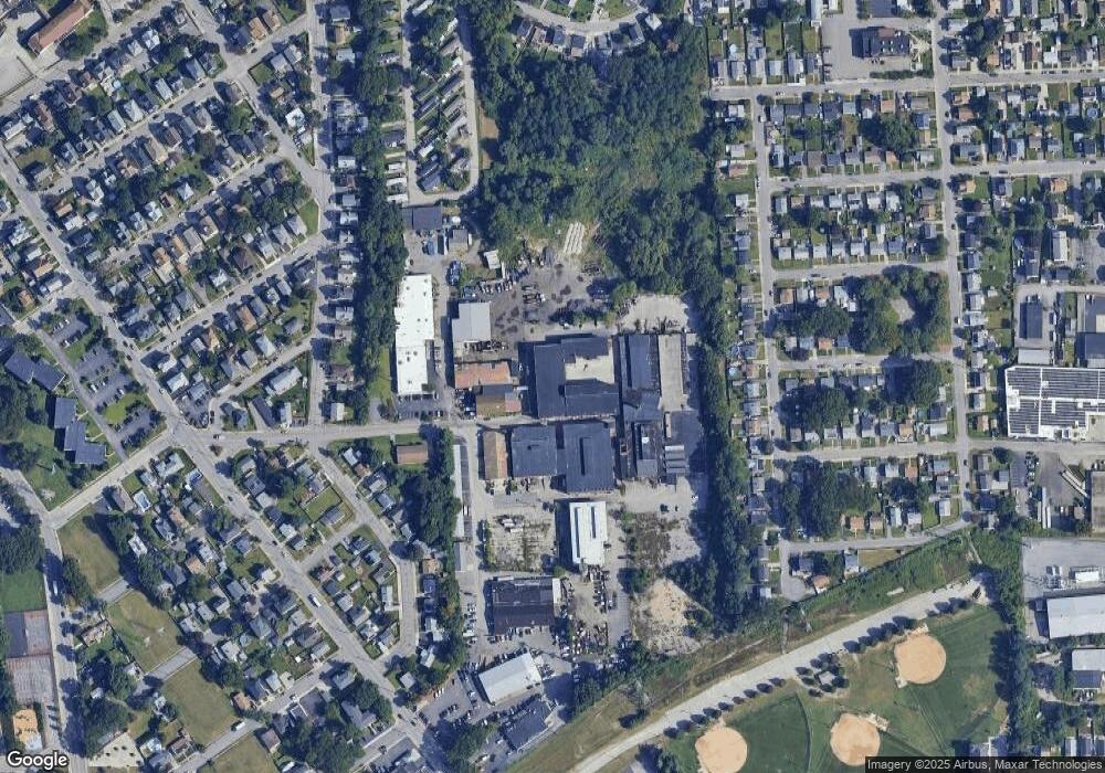 89 Dunnell Ln unit 2, Pawtucket, RI 02860 - photo 1