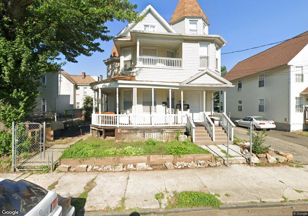 763 Noble Ave unit 2, Bridgeport, CT 06608 - photo 1