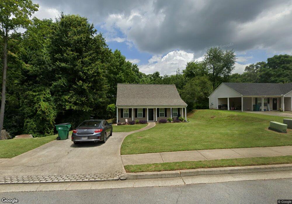 338 Shenandoah Cir, Winder, GA 30680 - photo 1