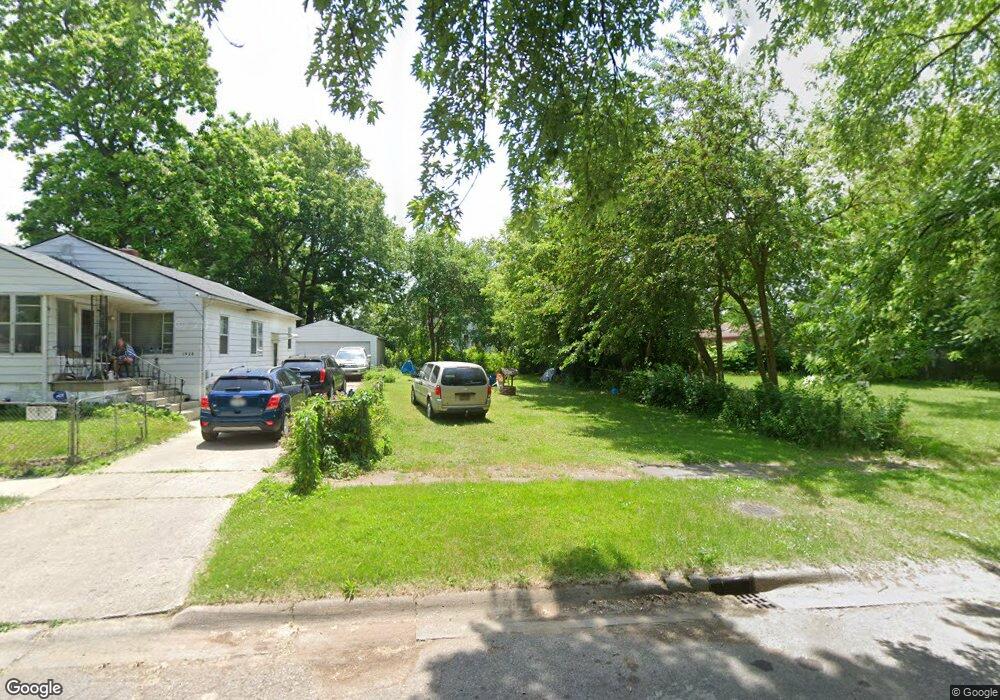 1924 Marshall St, Flint, MI 48506 - photo 1