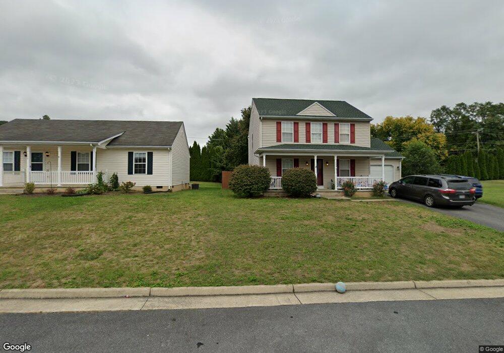 609 Edwardian Ln, Waynesboro, VA 22980 - photo 1