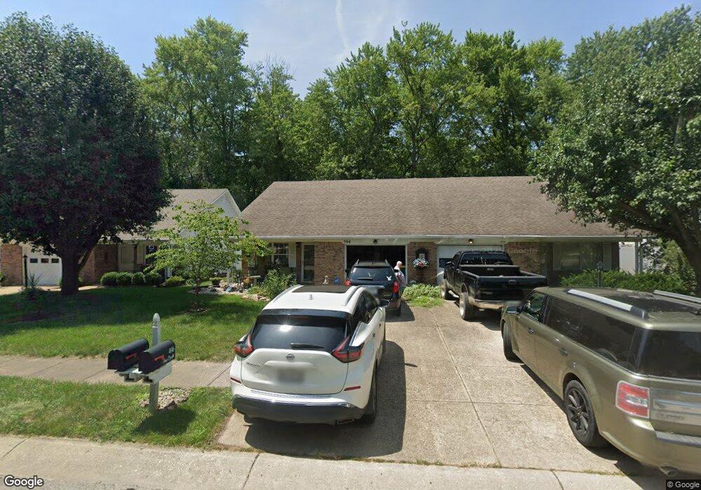 504 Ina Cir unit None, Franklin, IN 46131 - photo 1