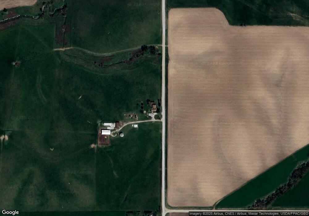 8241 E 40th St S, Reasnor, IA 50232 - photo 1