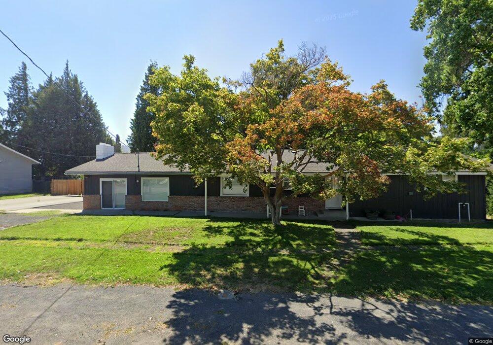 1430 N Ashland Ave, East Wenatchee, WA 98802 - photo 1