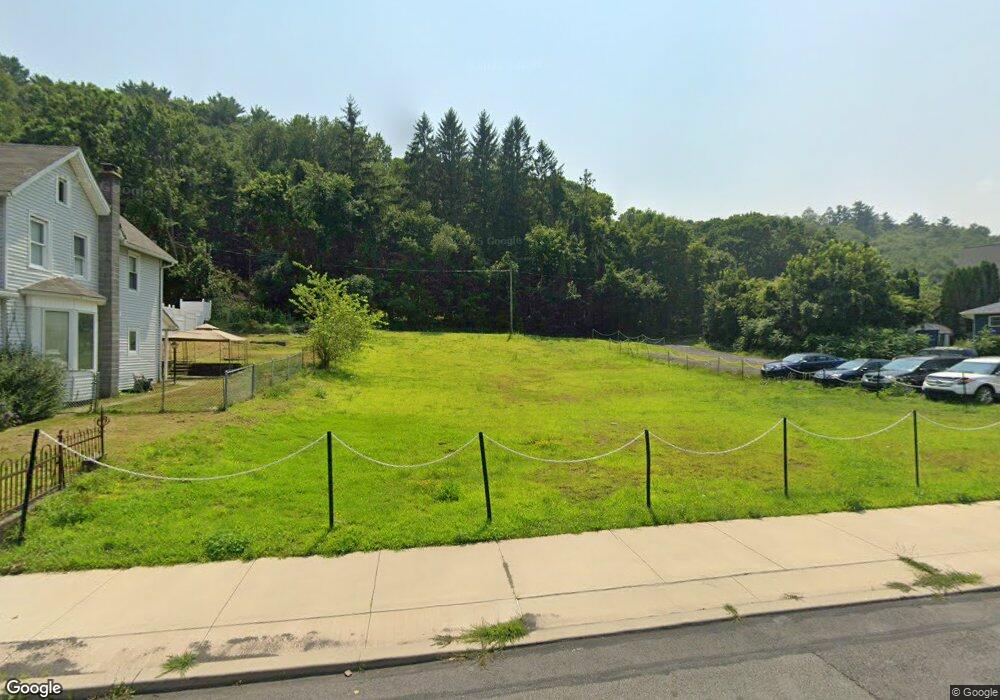 133 E Main St, Glen Lyon, PA 18617 - photo 1