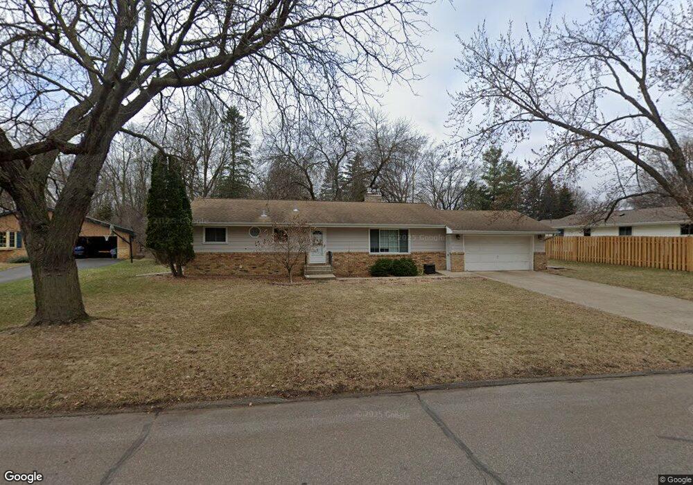 3852 Vandan Rd, Minnetonka, MN 55345 - photo 1