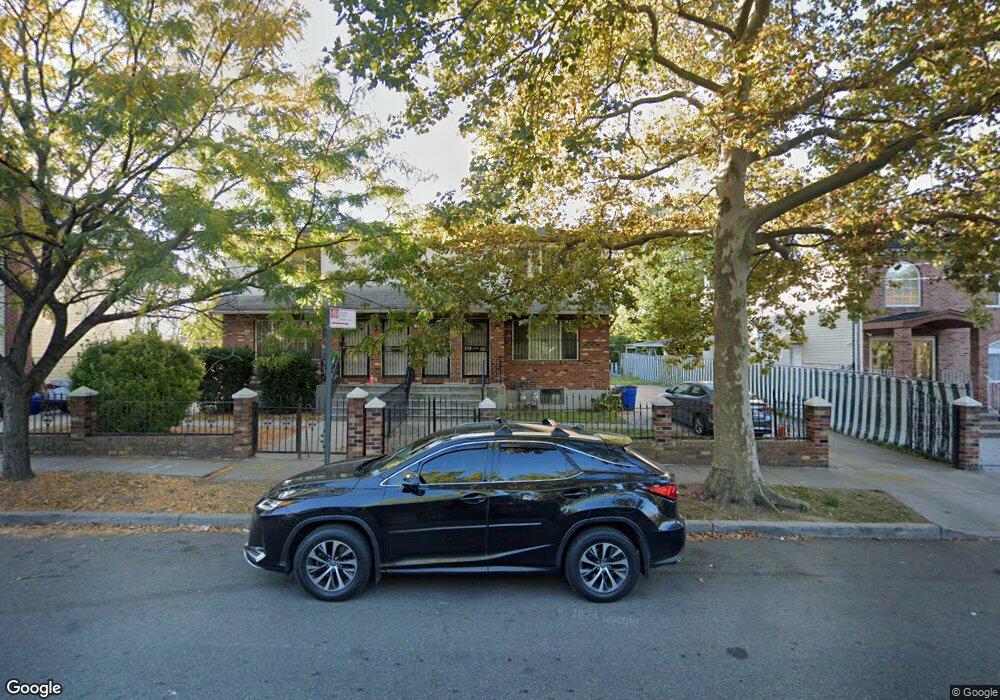 16022 110th Ave, Jamaica, NY 11433 - photo 1