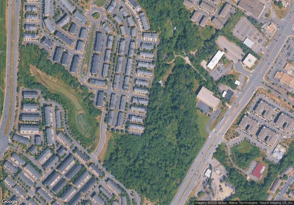 2171 Oberlin Dr, Woodbridge, VA 22191 - photo 1