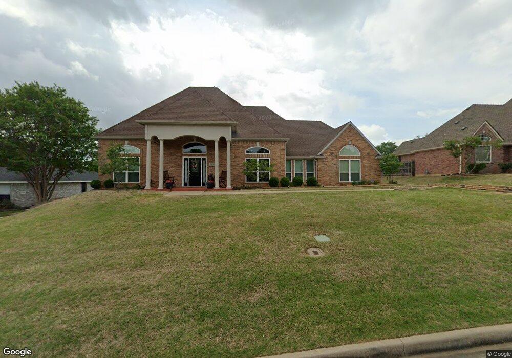 2926 Greenwood Cir, Denison, TX 75020 - photo 1
