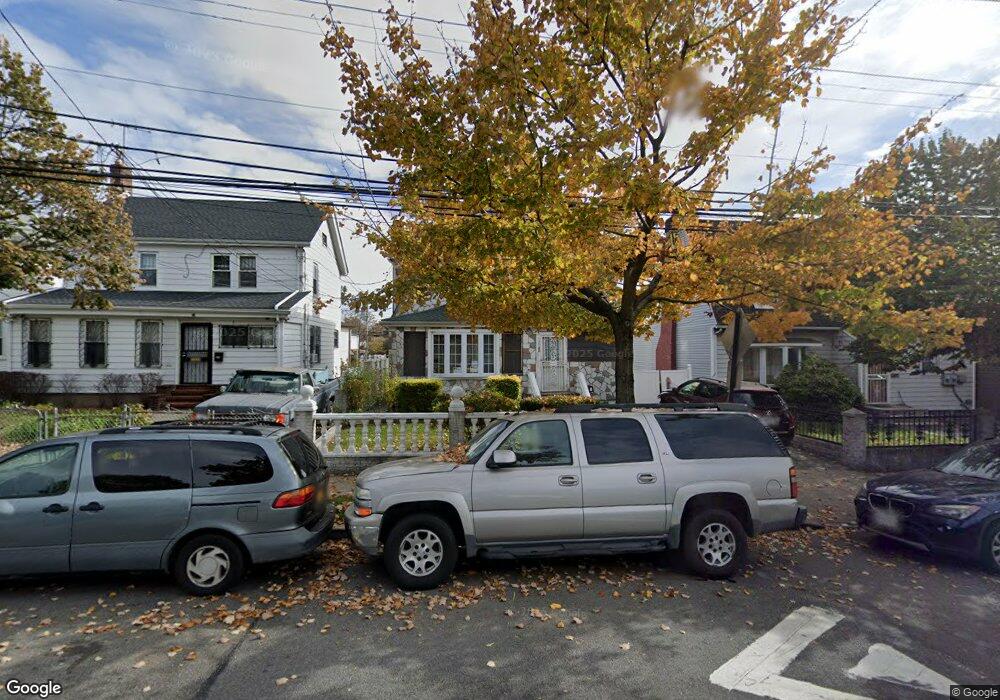 17740 Baisley Blvd, Jamaica, NY 11434 - photo 1