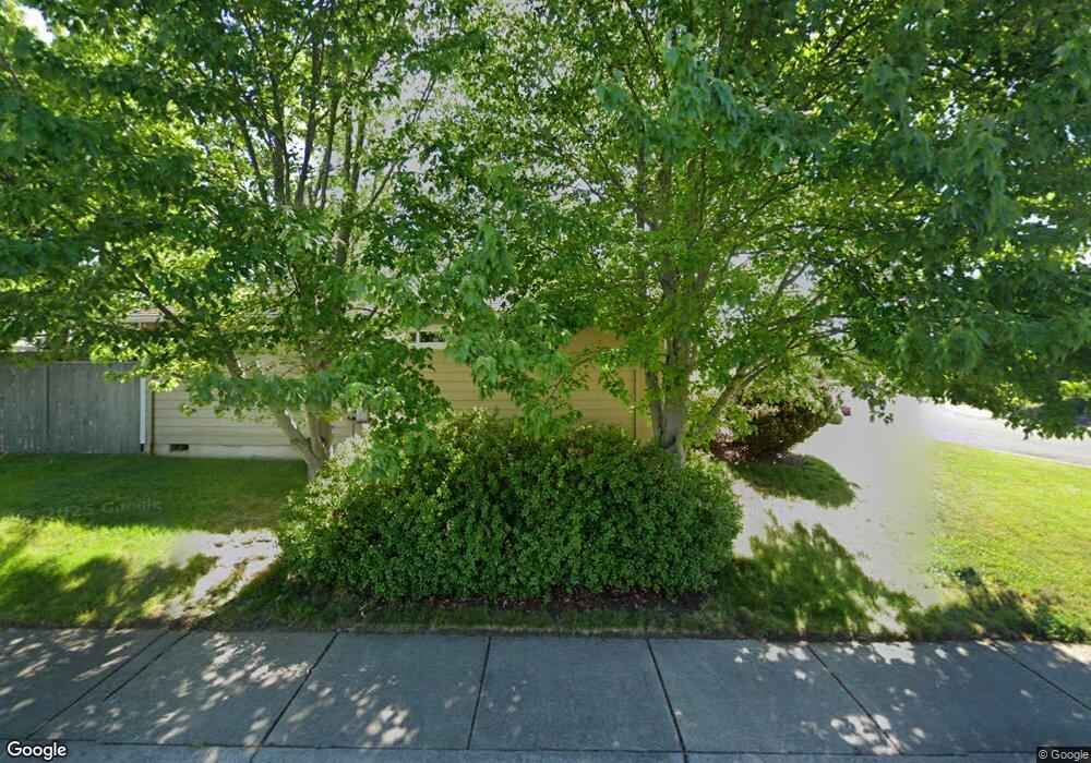 984 White Oak Ave, Central Point, OR 97502 - photo 1