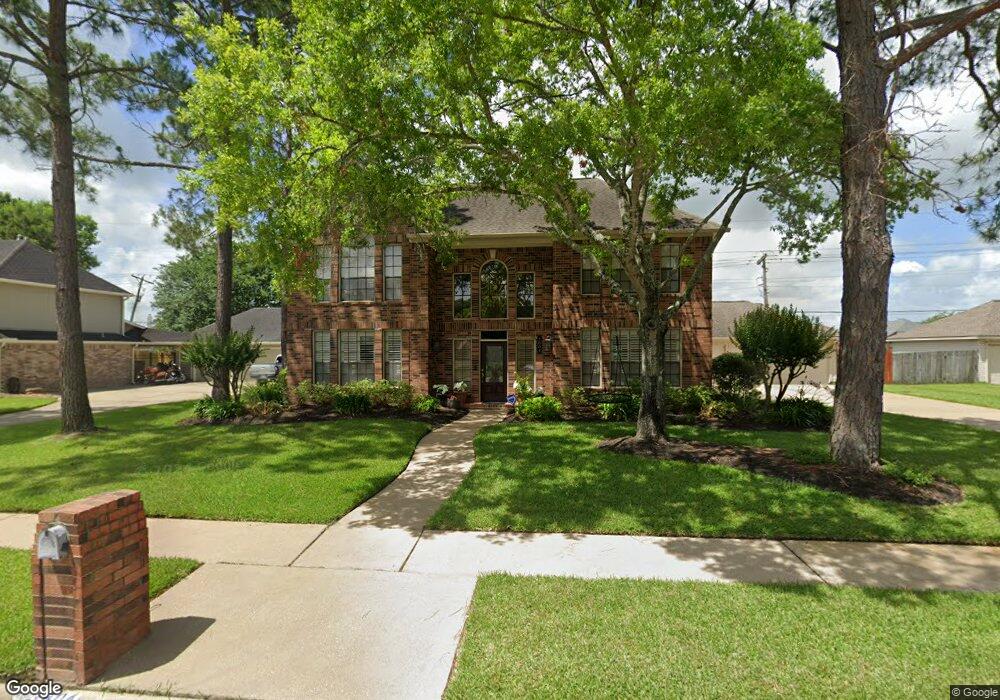 1804 Middlecreek St, Friendswood, TX 77546 - photo 1