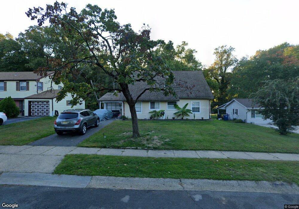 71 Plumtree Ln, Willingboro, NJ 08046 - photo 1