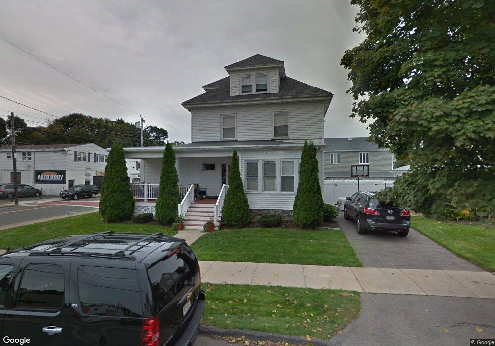 2 Myrtle St, Saugus, MA 01906 - photo 1