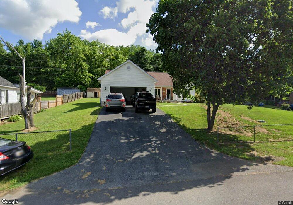 812 Tritapoe Dr, Knoxville, MD 21758 - photo 1