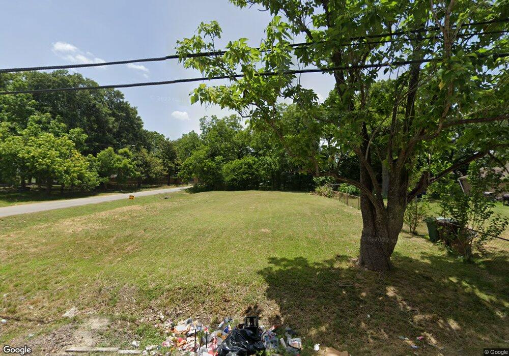 8701 Prairie View Dr, Houston, TX 77088 - photo 1