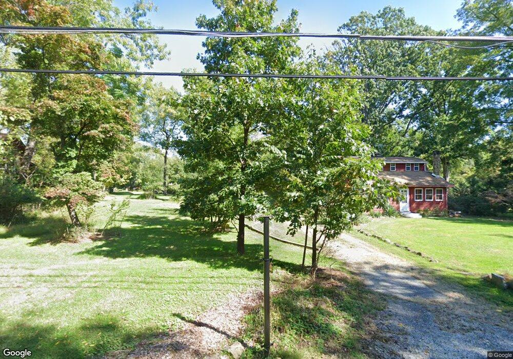 306 Ridge Rd, Washington Grove, MD 20880 - photo 1