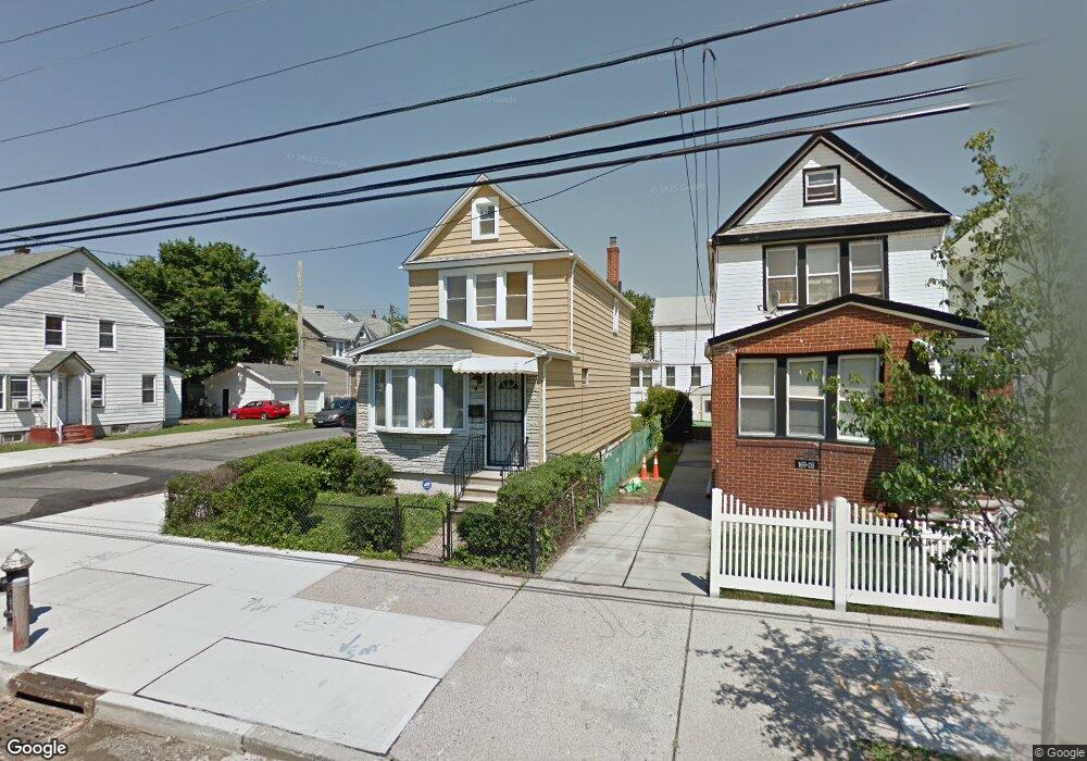 16901 116th Ave, Jamaica, NY 11434 - photo 1