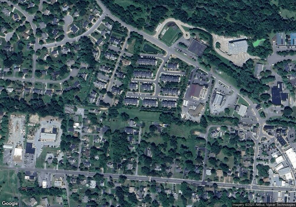 309 Croft Square, Purcellville, VA 20132 - photo 1