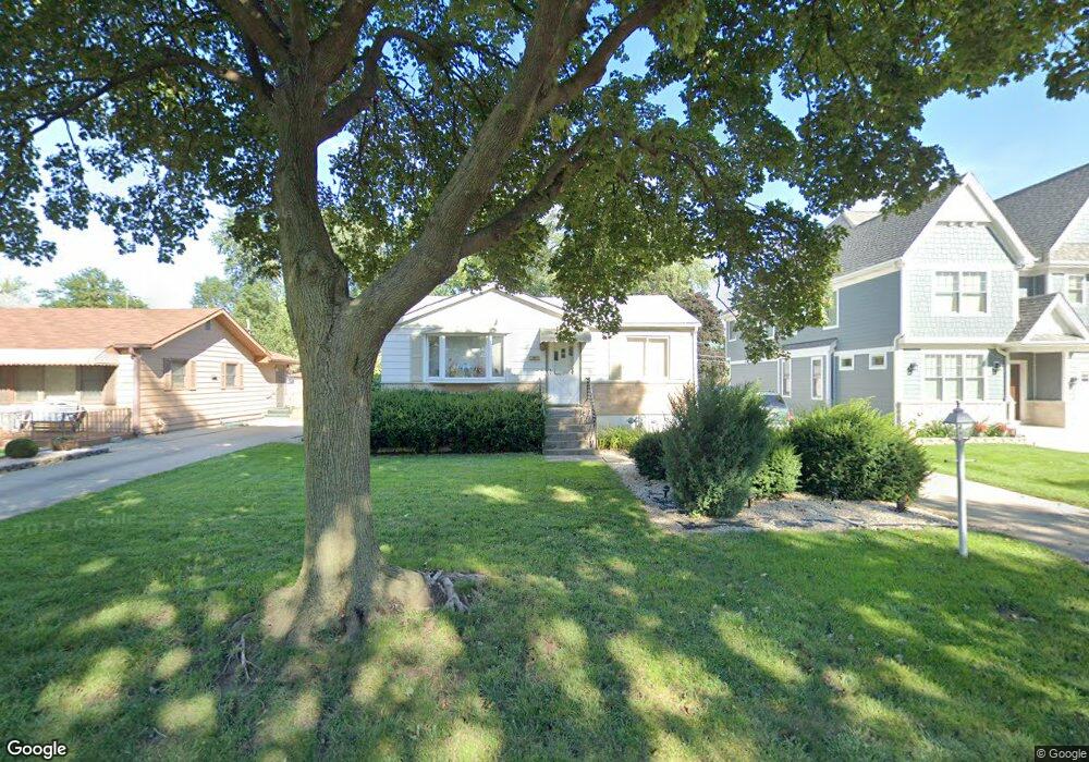 551 N Howard Ave, Elmhurst, IL 60126 - photo 1