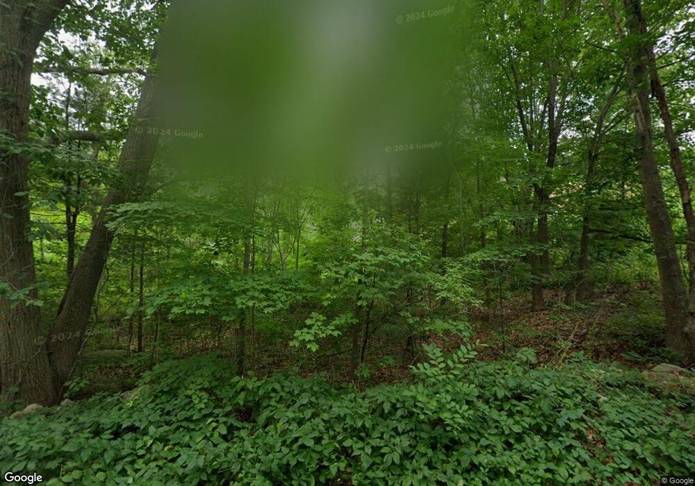 318 Spring St, Wrentham, MA 02093 - photo 1