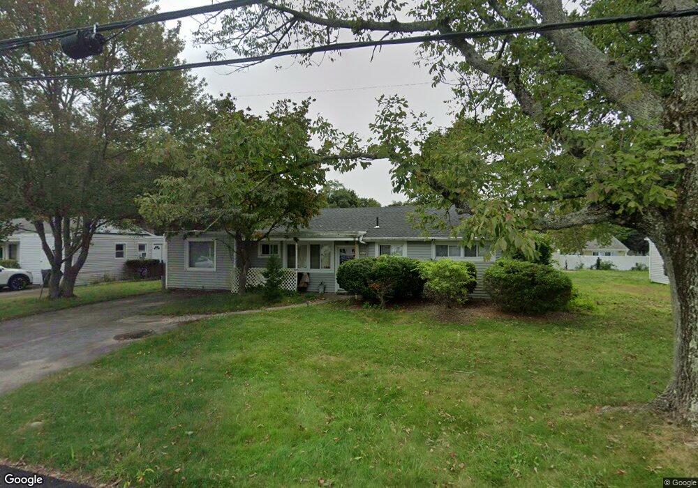 342 N Country Club Dr, Warwick, RI 02888 - photo 1