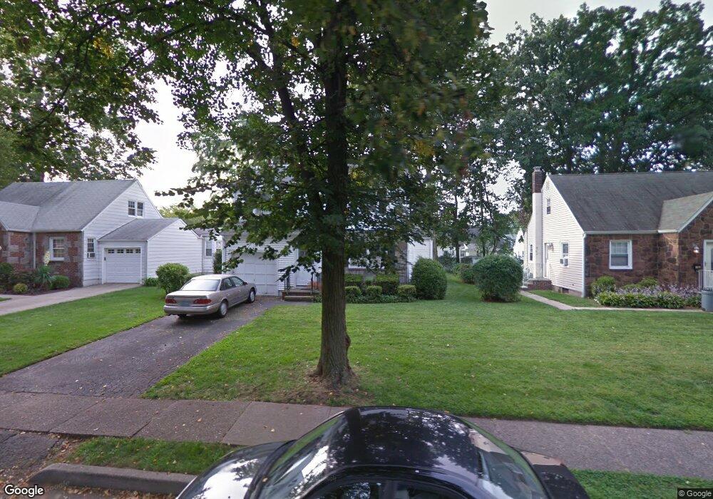 110 Ackerman Ave, Elmwood Park, NJ 07407 - photo 1