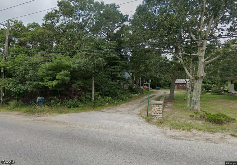 2 Mohawk Dr, Buzzards Bay, MA 02532 - photo 1