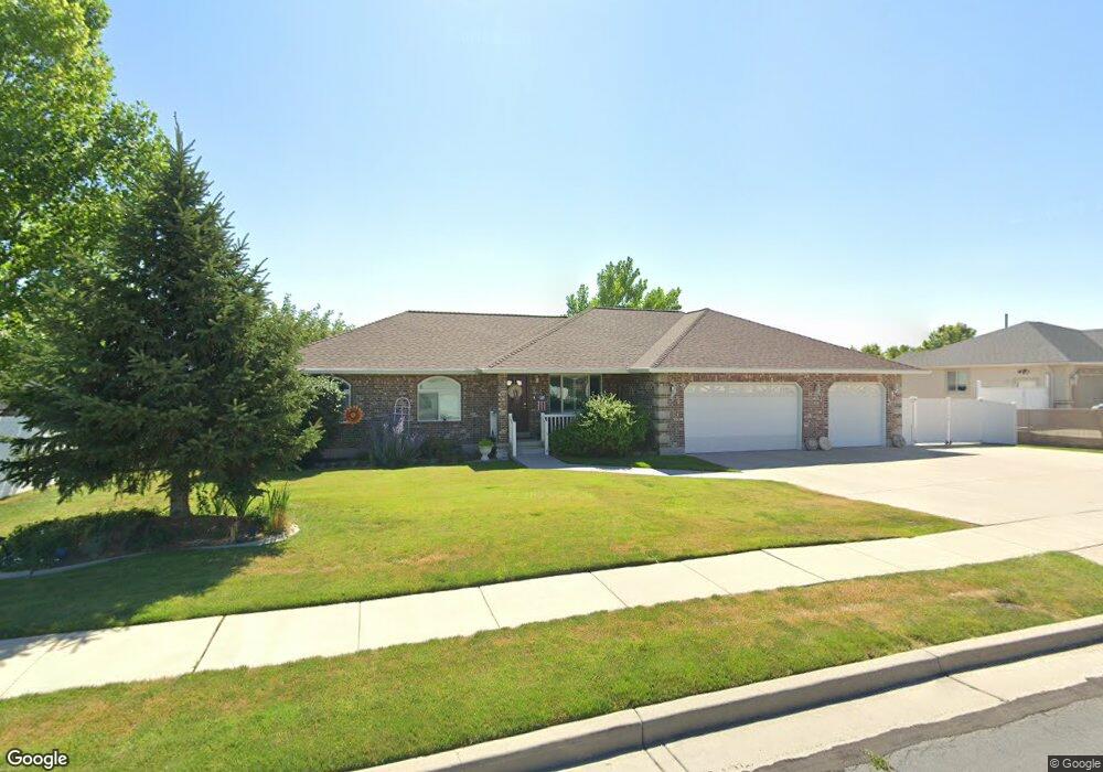 7681 S 5280 W, West Jordan, UT 84081 - photo 1