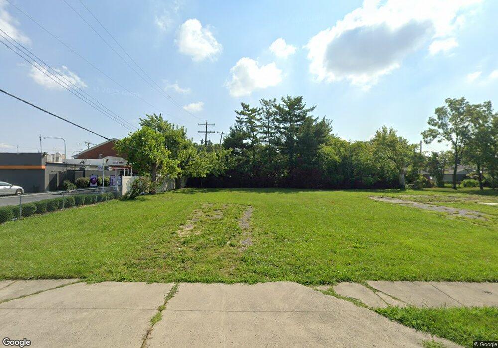 32 Inah Ave, Columbus, OH 43228 - photo 1