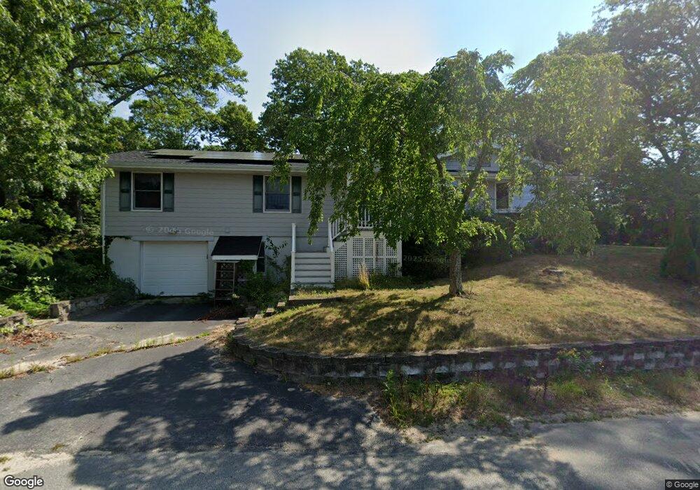 2 Franconia Ave, Wareham, MA 02571 - photo 1