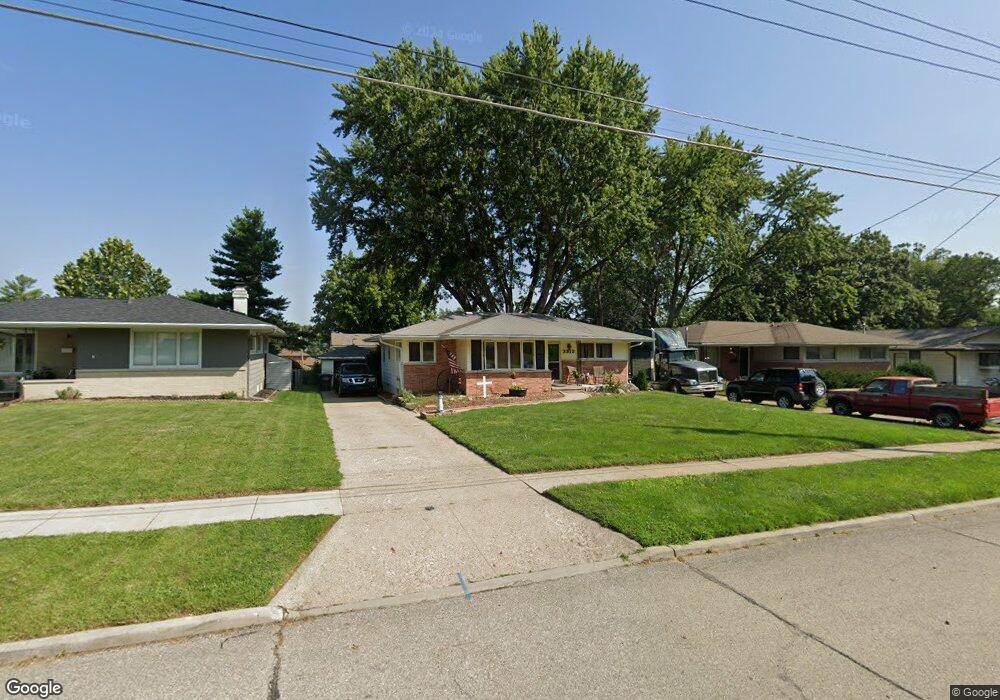 3313 Aurora Ave, Des Moines, IA 50310 - photo 1