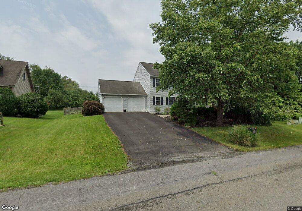 325 Lamplight Ln, Lewisburg, PA 17837 - photo 1