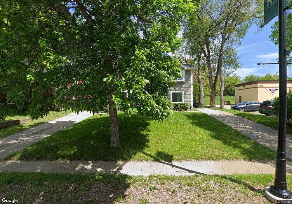 6739 University Ave, Windsor Heights, IA 50324 - photo 1