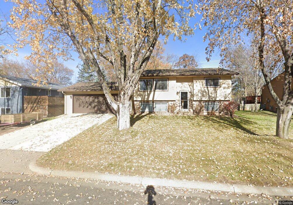 813 11th St N, Sauk Rapids, MN 56379 - photo 1
