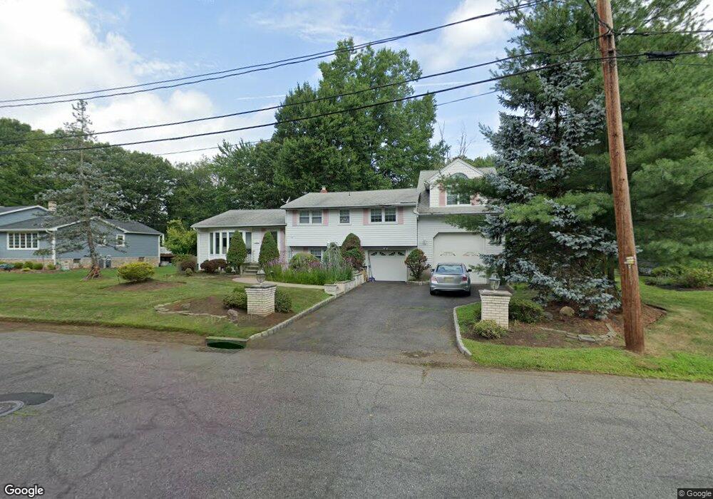 614 Lynn St, Harrington Park, NJ 07640 - photo 1